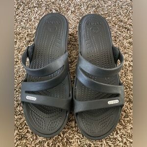 Crocs Women's Patricia Wedges Sandal (8w)